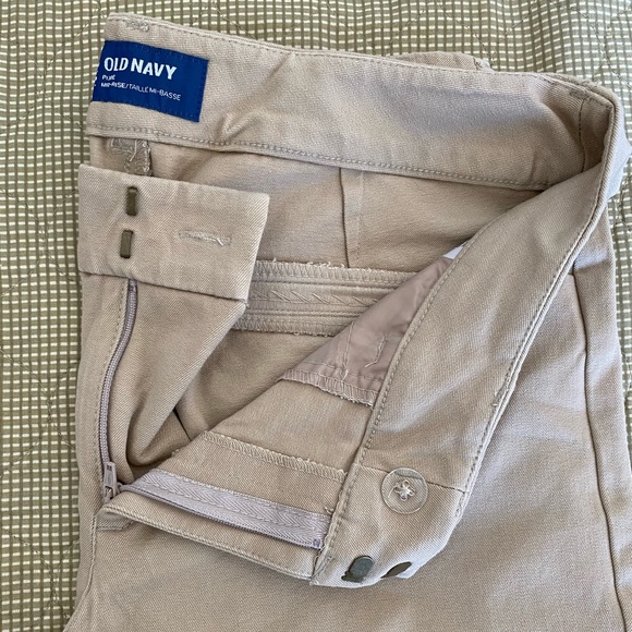 Old Navy Pants